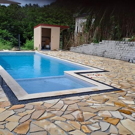La Kay Sicrie Avec Spa Saint-Pierre ภายนอก รูปภาพ